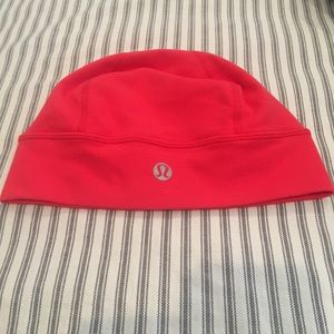 Lululemon beanie cap orange/red